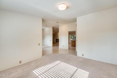 1629 Echo Ln, Phoenix, AZ 85020 photo 10