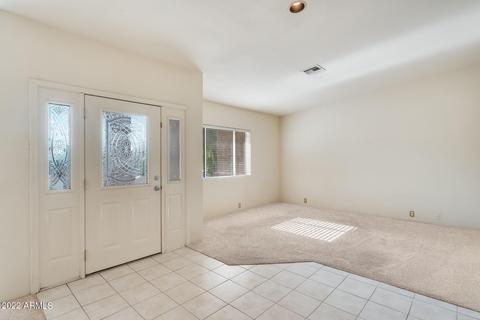 1629 Echo Ln, Phoenix, AZ 85020 photo 6