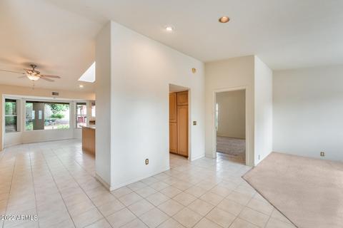 1629 Echo Ln, Phoenix, AZ 85020 photo 12