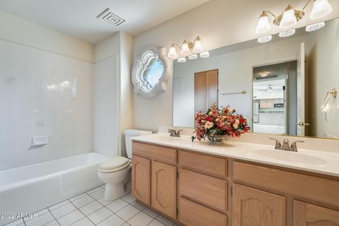 1629 Echo Ln, Phoenix, AZ 85020 photo 37