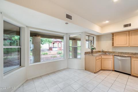 1629 Echo Ln, Phoenix, AZ 85020 photo 20