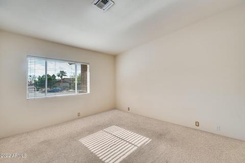 1629 Echo Ln, Phoenix, AZ 85020 photo 7