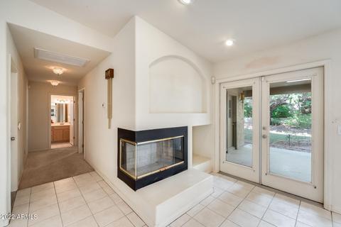 1629 Echo Ln, Phoenix, AZ 85020 photo 24
