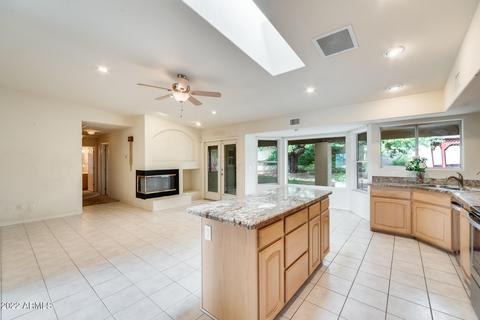 1629 Echo Ln, Phoenix, AZ 85020 photo 18