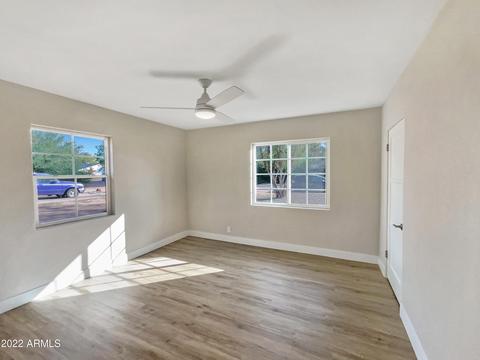 2202 E Amelia Ave, Phoenix, AZ 85016 photo 8