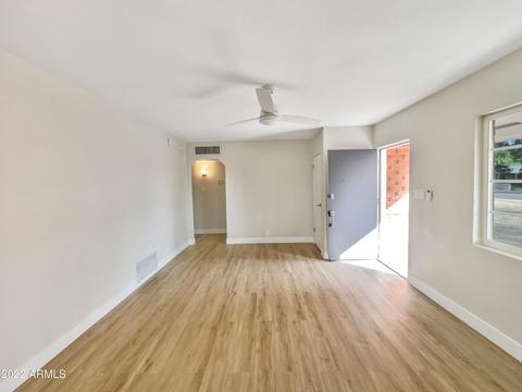 2202 E Amelia Ave, Phoenix, AZ 85016 photo 4