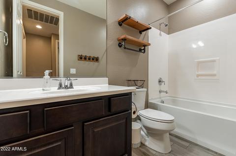 3867 E Welton Ln, Gilbert, AZ 85295 photo 18