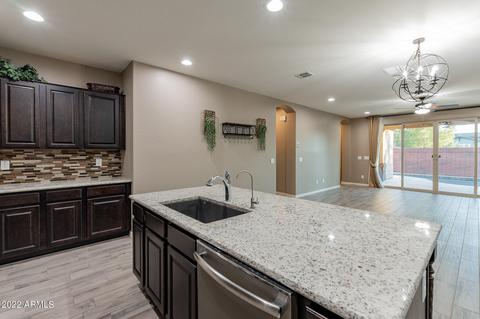 3867 E Welton Ln, Gilbert, AZ 85295 photo 12