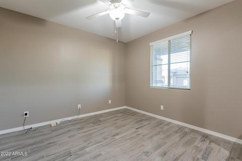 3867 E Welton Ln, Gilbert, AZ 85295 photo 7