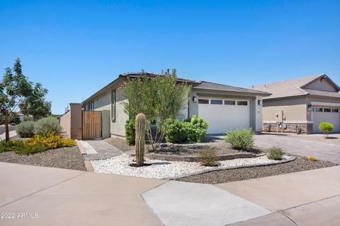 757 E Betsy Ln, Gilbert, AZ 85296 photo 2