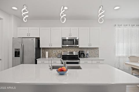 757 E Betsy Ln, Gilbert, AZ 85296 photo 5