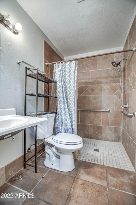 688 S Lago Dr, Apache Junction, AZ 85120 photo 12
