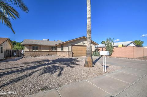 688 S Lago Dr, Apache Junction, AZ 85120 photo 2