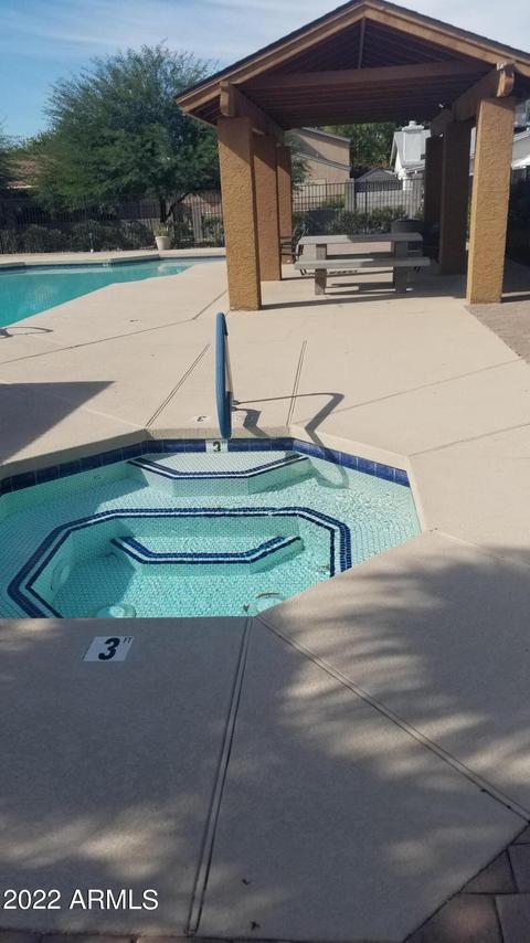 749 E Sack Dr, Phoenix, AZ 85024 photo 15