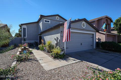 749 E Sack Dr, Phoenix, AZ 85024 photo 2