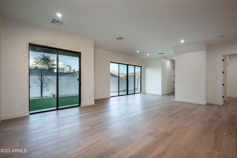 1625 E Lamar Rd, Phoenix, AZ 85016 photo 8