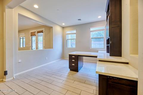 4635 E Beck Ln, Phoenix, AZ 85032 photo 10