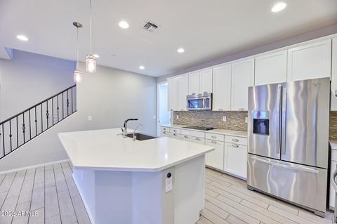 4635 E Beck Ln, Phoenix, AZ 85032 photo 5