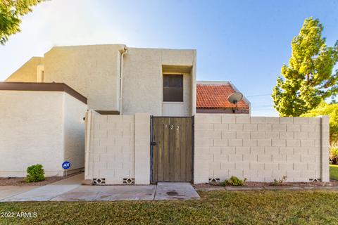 922 E Diamond Dr, Tempe, AZ 85283 photo 2