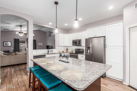 4675 E Summerhaven Dr, Phoenix, AZ 85044 photo 6