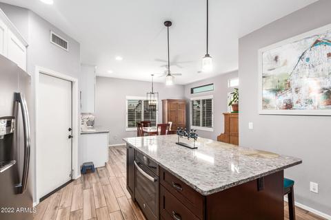 4675 E Summerhaven Dr, Phoenix, AZ 85044 photo 8