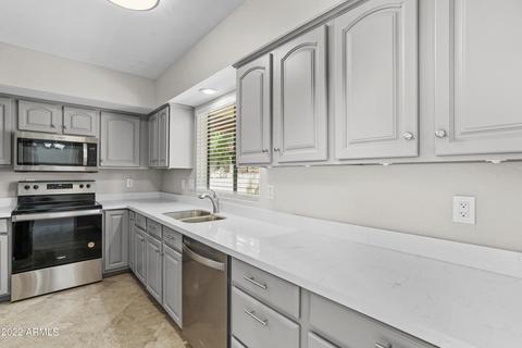 9433 S 47th Pl, Phoenix, AZ 85044 photo 6
