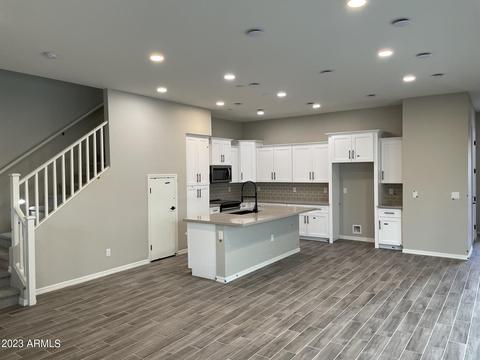 2445 E Lark St, Gilbert, AZ 85297 photo 3