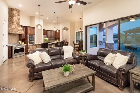 1209 E Tumbleweed Dr, Phoenix, AZ 85085 photo 3