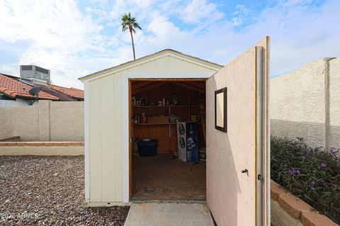 310 E Caribbean Ln, Phoenix, AZ 85022 photo 34