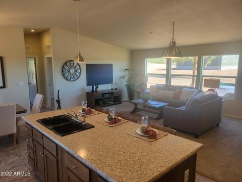 721 W Canyon St, Apache Junction, AZ 85120 photo 7