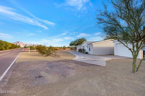 1978 N Desert View Dr, Apache Junction, AZ 85120 photo 3