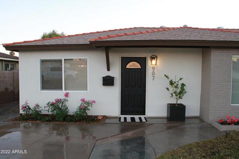 907 E Berridge Ln, Phoenix, AZ 85014 photo 3