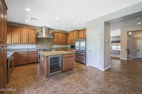 722 E Sipapu Dr, Gilbert, AZ 85297 photo 3