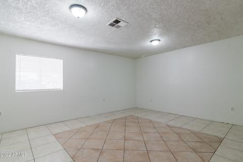 2827 N 55th Dr, Phoenix, AZ 85035 photo 18