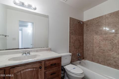 2827 N 55th Dr, Phoenix, AZ 85035 photo 11