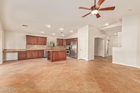 2326 W Dewdrop Trl, Phoenix, AZ 85085 photo 5