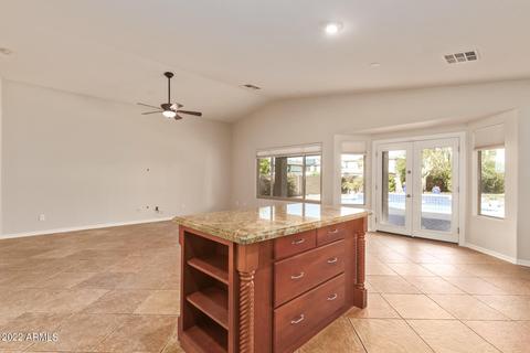 2326 W Dewdrop Trl, Phoenix, AZ 85085 photo 7