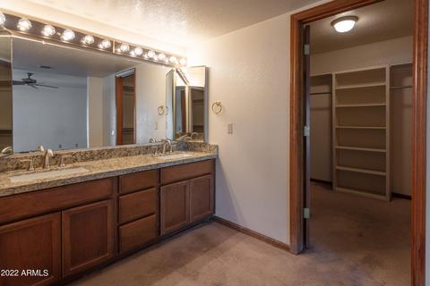 1340 E Caroline Ln S, Tempe, AZ 85284 photo 15