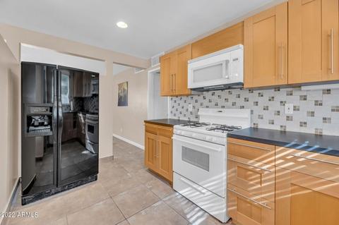 131 E Orchid Ln, Phoenix, AZ 85020 photo 11