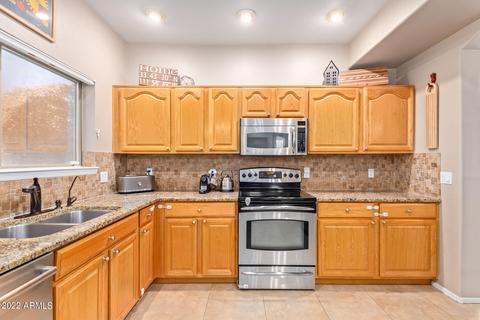 4640 E Chisum Trl, Phoenix, AZ 85050 photo 9