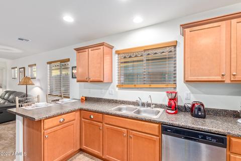 1804 S Descanso Rd, Apache Junction, AZ 85119 photo 10