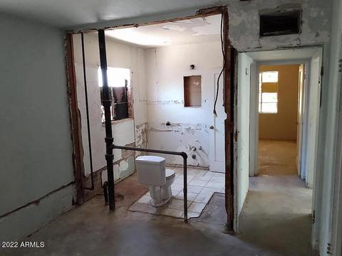 1031 E Whitton Ave, Phoenix, AZ 85014 photo 4