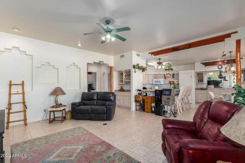 636 E Frontier St, Apache Junction, AZ 85119 photo 9