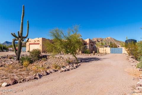 636 E Frontier St, Apache Junction, AZ 85119 photo 4
