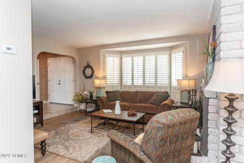 1123 E Rowlands Ln, Phoenix, AZ 85022 photo 4