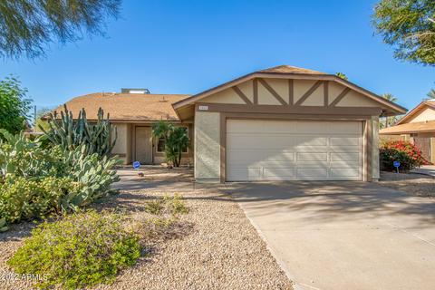 5008 E Bannock St, Phoenix, AZ 85044 photo 1