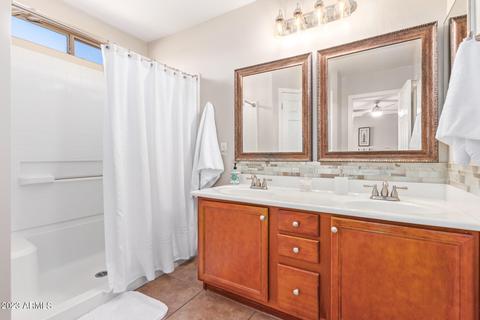 2608 W Carson Rd, Phoenix, AZ 85041 photo 10