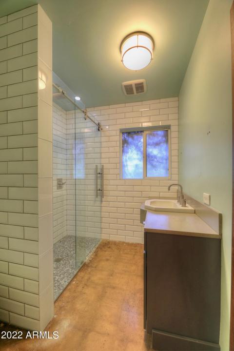 4033 E Cambridge Ave, Phoenix, AZ 85008 photo 12