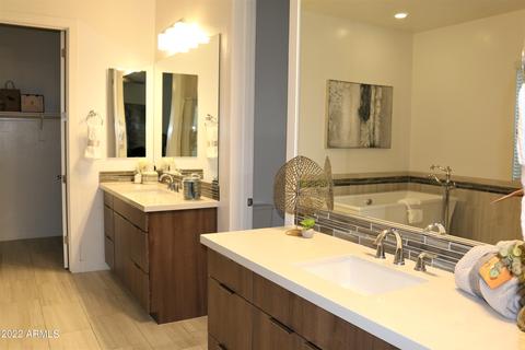 1330 E Monte Way, Phoenix, AZ 85042 photo 14