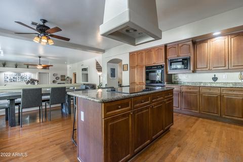 4208 E Fox St, Mesa, AZ 85205 photo 8